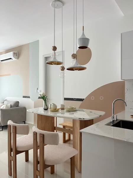 Kediaman Servis untuk Dijual di Hampton Damansara - Chris Choo - Living Room - PropertyGuru.com.my