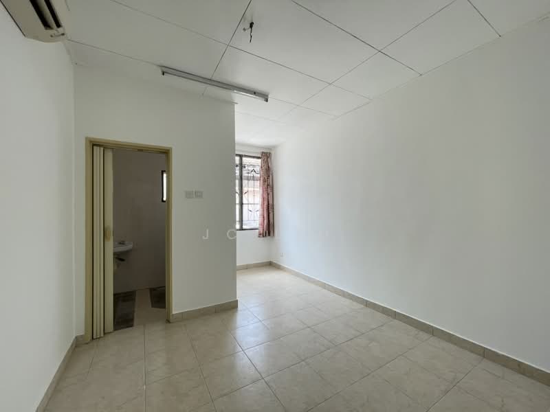 2-storey Terraced House for Sale in Taman Putra Prima (Puchong) - JC Lim - Interior - PropertyGuru.com.my