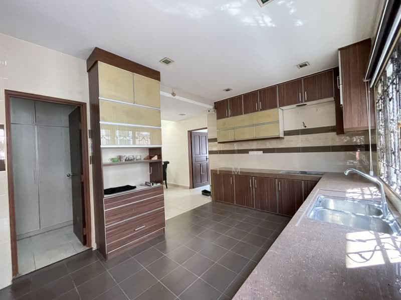 2-storey Terraced House for Sale in Taman Putra Prima (Puchong) - JC Lim - Kitchen - PropertyGuru.com.my
