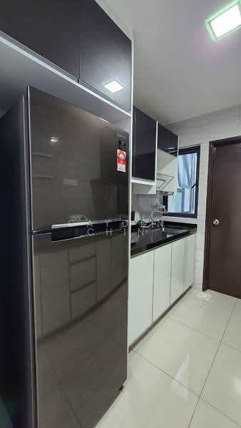 Service Residence for Sale at Symphony Tower (Menara Simfoni) - Cayden Chin - Kitchen - PropertyGuru.com.my
