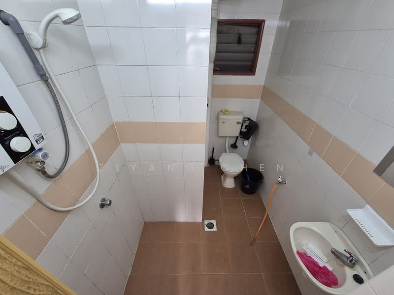 Damai Apartment untuk Untuk Disewa - RM 1,300 /bulan, Mac 2026 - Bathroom - PropertyGuru.com.my