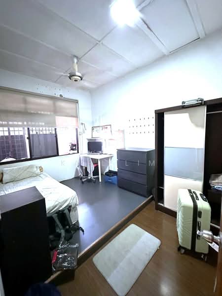 Taman Perling untuk Untuk Dijual - RM 568,000, Mac 2026 - Bedroom - PropertyGuru.com.my