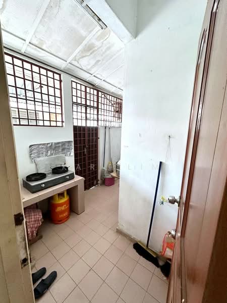Taman Perling untuk Untuk Dijual - RM 568,000, Mac 2026 - Kitchen - PropertyGuru.com.my