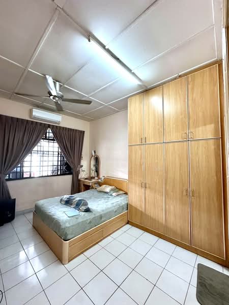 Taman Perling untuk Untuk Dijual - RM 568,000, Mac 2026 - Bedroom - PropertyGuru.com.my