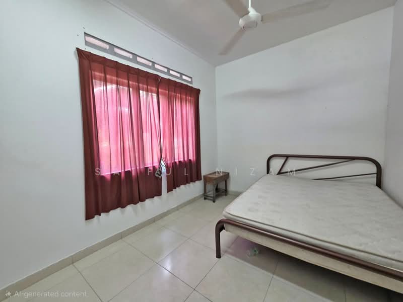 Semi-Detached House for Sale in Banting (Selangor) - Saiful Nizam - Bedroom - PropertyGuru.com.my