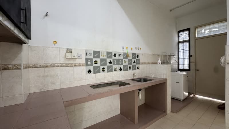 Rumah Teres 2 Tingkat untuk Dijual di Bukit Indah (Iskandar Puteri (Nusajaya)) - Anderson Yu - Kitchen - PropertyGuru.com.my