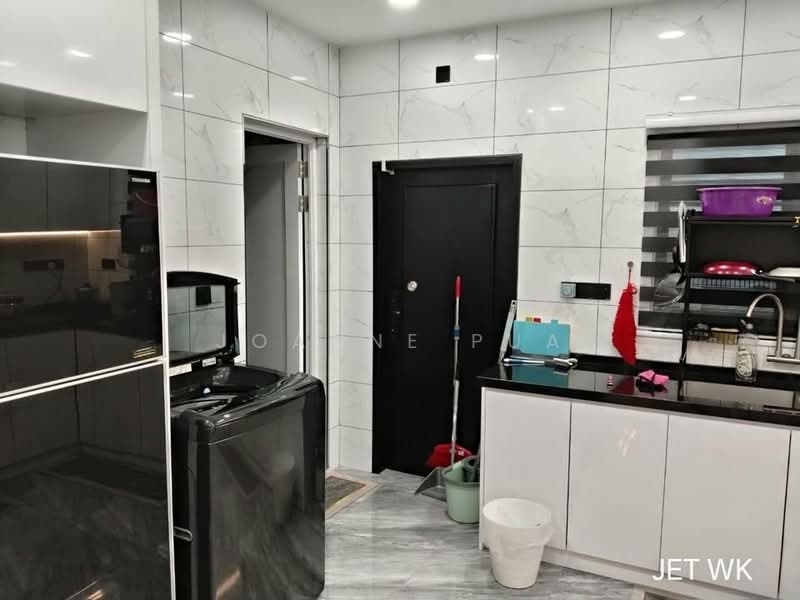 2-storey Terraced House for Sale in Setia Alam (Selangor) - Joanne Pua - Kitchen - PropertyGuru.com.my