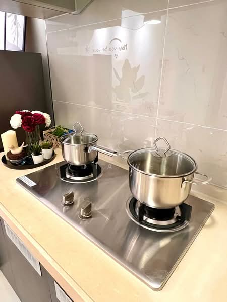 Condominium for Rent at Amberside @ Country Garden Danga Bay - Lydia Wee - Kitchen - PropertyGuru.com.my