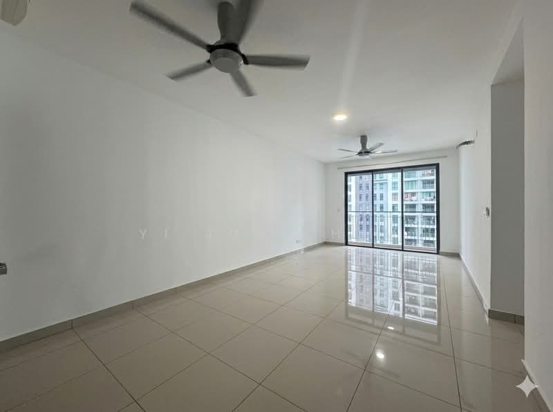 Condominium for Rent at The Henge - Yi Jun Cham - Living Room - PropertyGuru.com.my