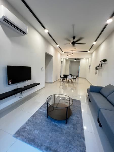 Maple Residence untuk Untuk Dijual - RM 550,000, Mac 2026 - Living Room - PropertyGuru.com.my