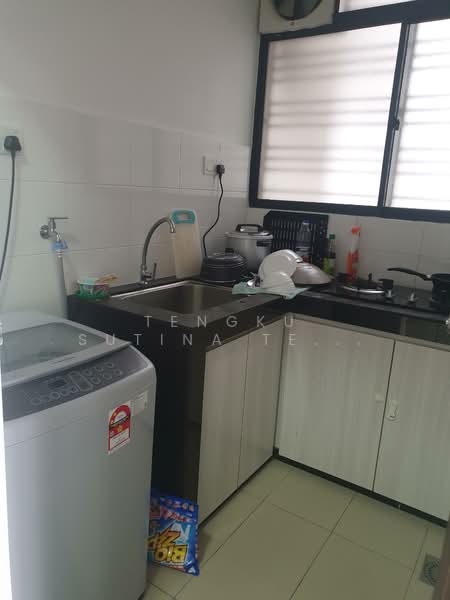 Service Residence for Rent at Seasons Garden Residences - Tengku Sutina Tengku Baharuddin - Kitchen - PropertyGuru.com.my