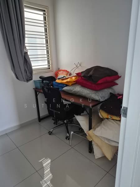 Service Residence for Rent at Seasons Garden Residences - Tengku Sutina Tengku Baharuddin - Study - PropertyGuru.com.my