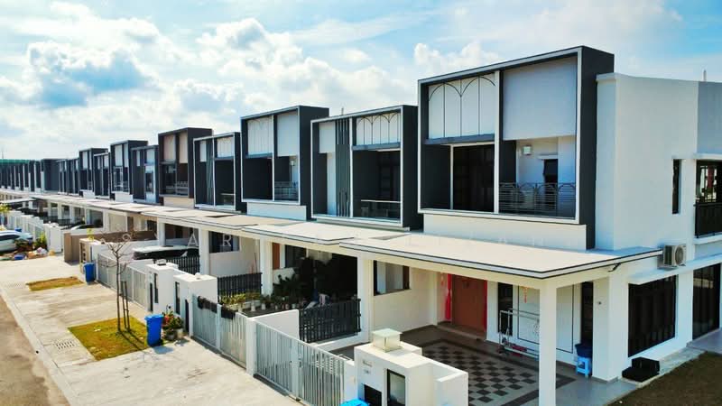 Altora Musika Homes Setia Indah 9 untuk Untuk Dijual - RM 1,050,000, Mac 2026 - Exterior - PropertyGuru.com.my
