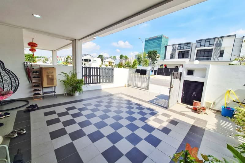 Altora Musika Homes Setia Indah 9 untuk Untuk Dijual - RM 1,050,000, Mac 2026 - Exterior - PropertyGuru.com.my