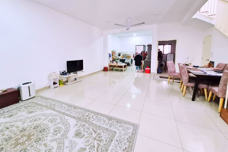 Altora Musika Homes Setia Indah 9 untuk Untuk Dijual - RM 1,050,000, Mac 2026 - Living Room - PropertyGuru.com.my