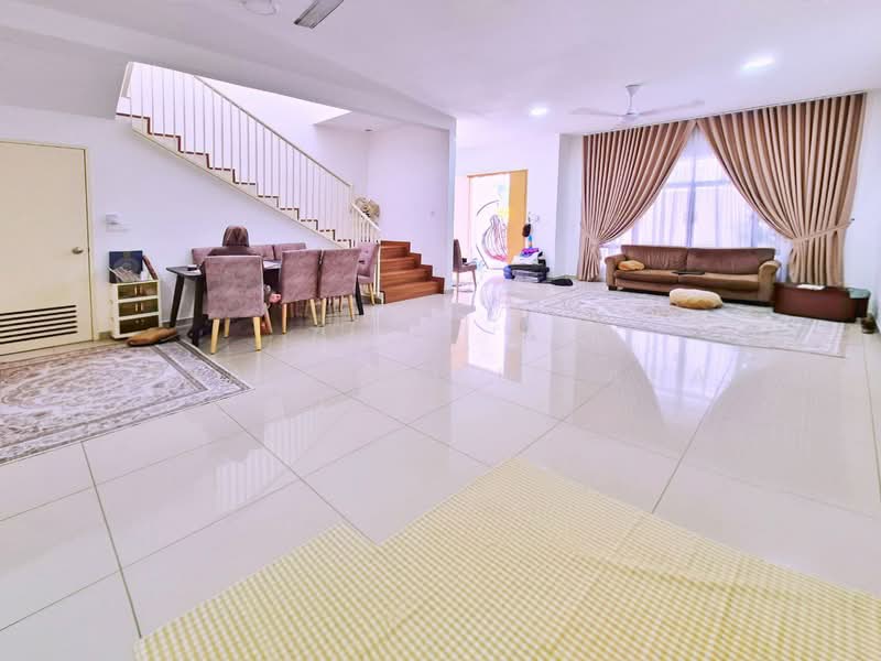 Altora Musika Homes Setia Indah 9 untuk Untuk Dijual - RM 1,050,000, Mac 2026 - Living Room - PropertyGuru.com.my