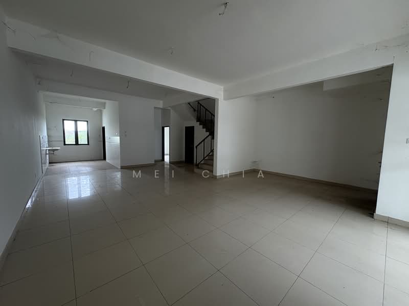 2-storey Terraced House for Sale in Shah Alam (Selangor) - Mei Chia - Living Room - PropertyGuru.com.my