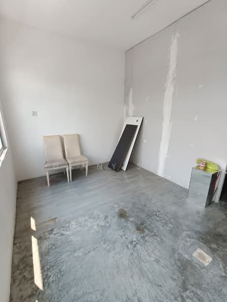 Shop / Office for Rent in Bandar Indahpura (Kulai) - Danny See - Interior - PropertyGuru.com.my