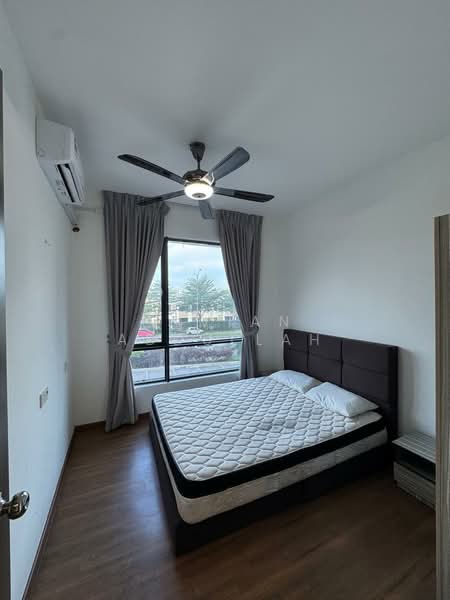 Service Residence for Rent at Country Garden Central Park - Vivian Abdullah - Bedroom - PropertyGuru.com.my
