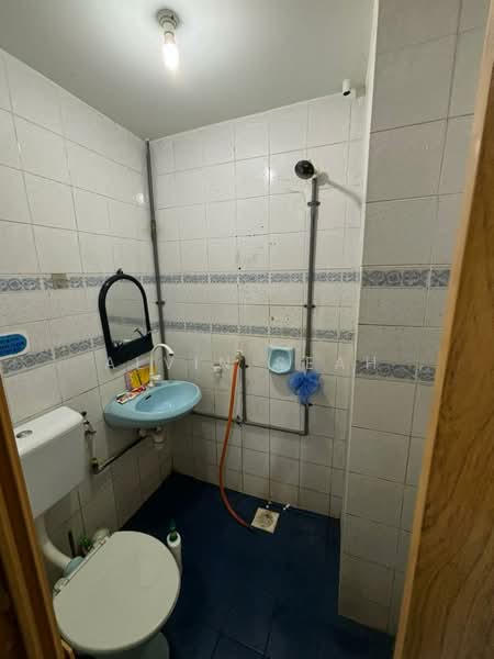 Townhouse for Sale in Taman Mega Jaya (Ampang) - Alvin Seah - Bathroom - PropertyGuru.com.my