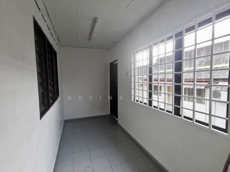 Taman Ungku Tun Aminah untuk Untuk Dijual - RM 550,000, Mac 2026 - PropertyGuru.com.my