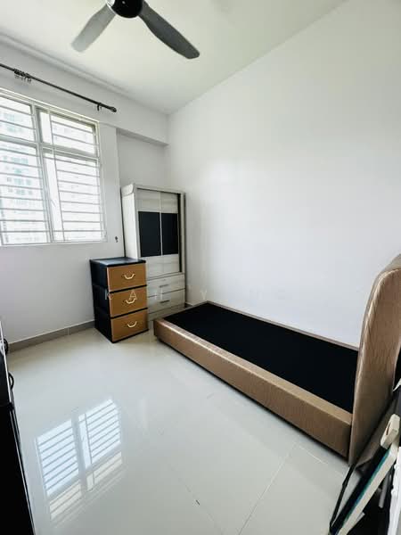 All Seasons Park untuk Untuk Disewa - RM 2,200 /bulan, Mac 2026 - Bedroom - PropertyGuru.com.my