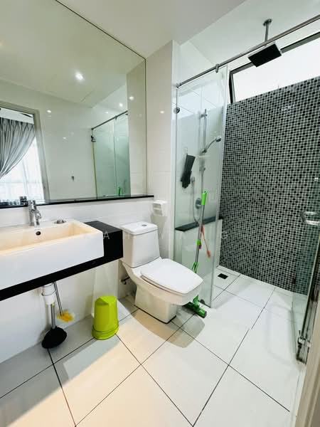 All Seasons Park untuk Untuk Disewa - RM 2,200 /bulan, Mac 2026 - Bathroom - PropertyGuru.com.my