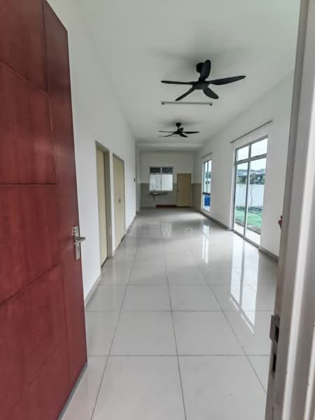 Cluster House for Sale in Iskandar Puteri (Nusajaya) (Johor) - Eric Wong - Corridor - PropertyGuru.com.my