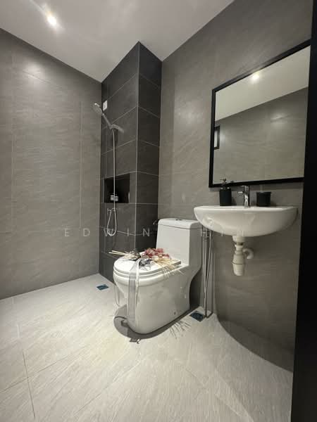 Altus Residency untuk Untuk Dijual - RM 736,000, Mac 2026 - Bathroom - PropertyGuru.com.my