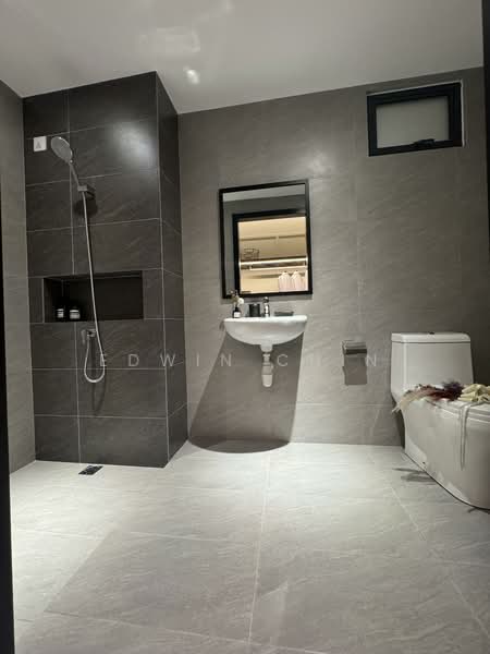 Altus Residency untuk Untuk Dijual - RM 736,000, Mac 2026 - Master Bathroom - PropertyGuru.com.my