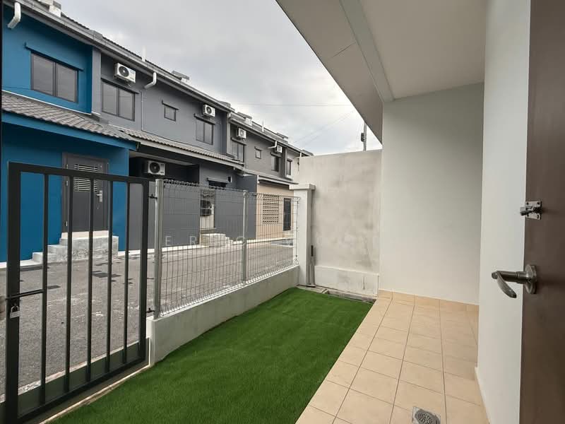 Terraced House for Rent in Pontian (Johor) - Eric Wong - Exterior - PropertyGuru.com.my