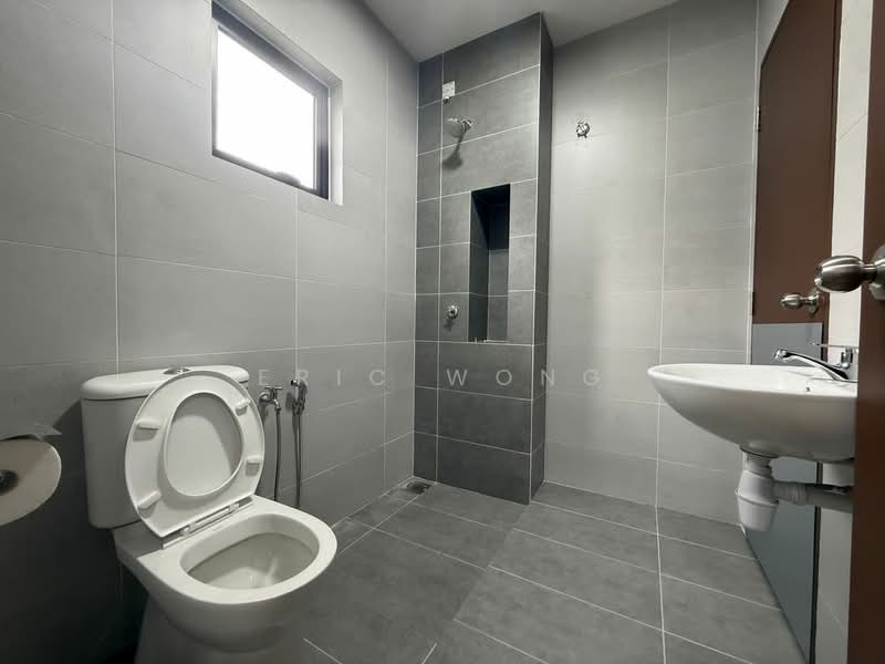 Terraced House for Rent in Pontian (Johor) - Eric Wong - Bathroom - PropertyGuru.com.my