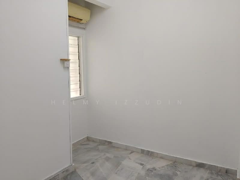 2-storey Terraced House for Sale in Usj 9 (Subang Jaya) - HELMY IZZUDIN - PropertyGuru.com.my