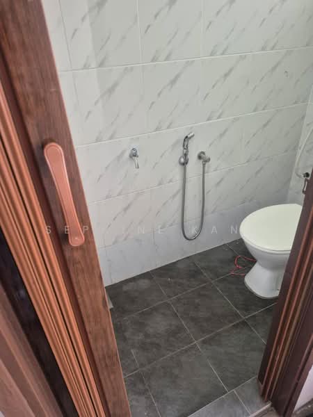 Shop for Rent in Batang Kali (Selangor) - Sephine Kang - Bathroom - PropertyGuru.com.my