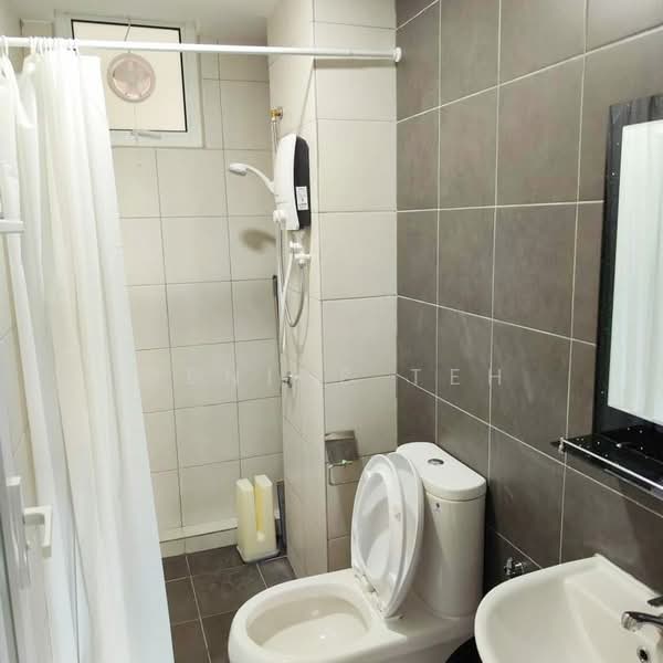 Condominium for Rent at Fairview Residence - Denise Teh - Bathroom - PropertyGuru.com.my