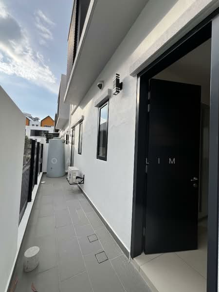 3-storey Terraced House for Sale in Taman Melawati (Ulu Kelang) - Joachim Lim - Exterior - PropertyGuru.com.my