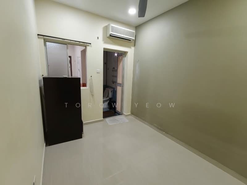 Terraced House for Rent in Johor Bahru (Johor) - Torow Yeow - Bathroom - PropertyGuru.com.my