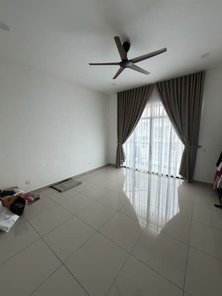 2-storey Terraced House for Sale in Bandar Putra (Kulai) - UMAIR ZANIL - Interior - PropertyGuru.com.my