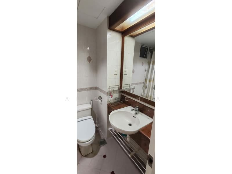 For Rent - Petrie Condominium