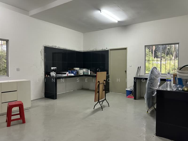 Tanah Pertanian untuk Dijual di Kampung Machap Umboo (Malaka Pindah) - Ching Linn Sei - Kitchen - PropertyGuru.com.my