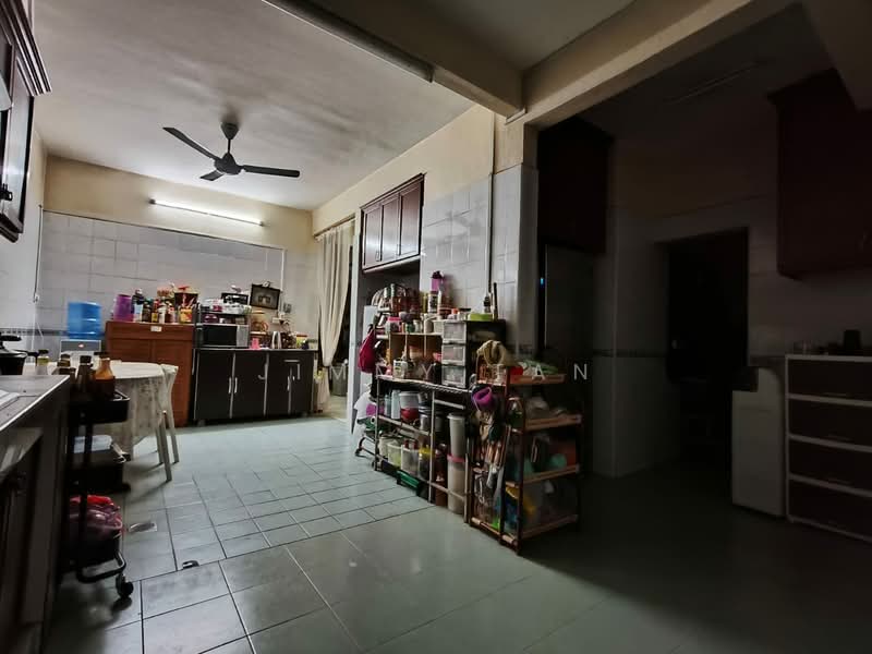 2-storey Terraced House for Sale in Bandar Sri Damansara (Selangor) - Jimmy Tan - Kitchen - PropertyGuru.com.my