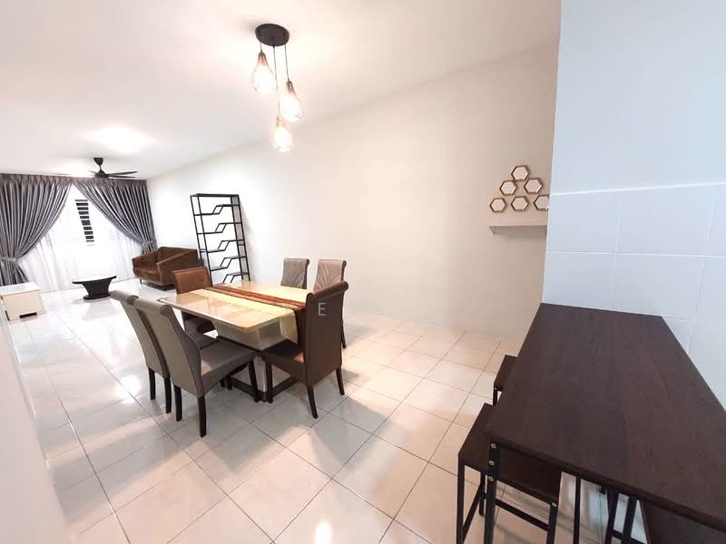 Platinum OUG Residence untuk Untuk Disewa - RM 1,800 /bulan, Mac 2026 - Living Room - PropertyGuru.com.my