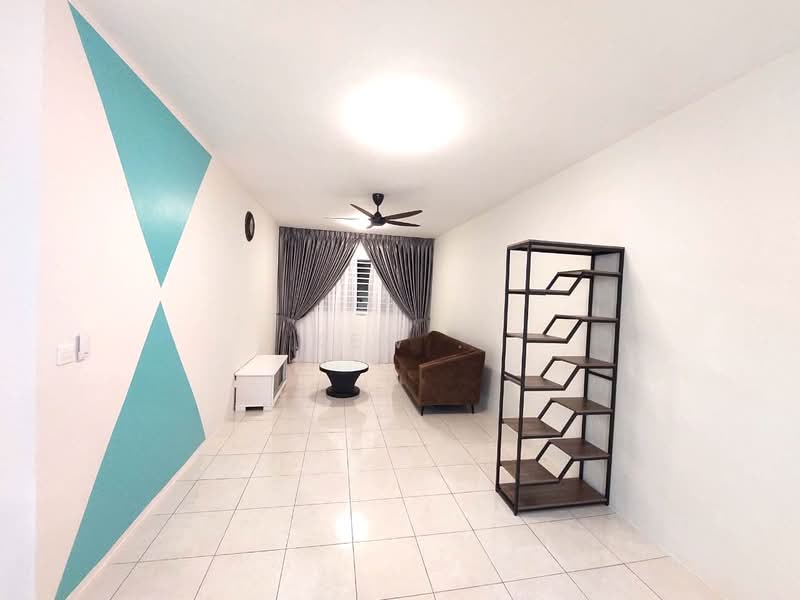 Platinum OUG Residence untuk Untuk Disewa - RM 1,800 /bulan, Mac 2026 - Living Room - PropertyGuru.com.my