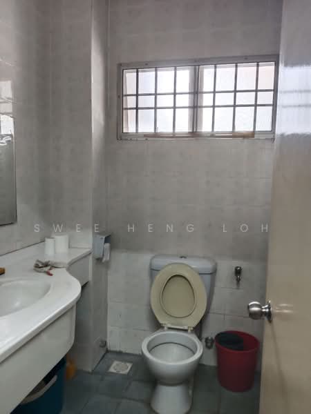 Rumah Teres 2 Tingkat untuk Dijual di Kota Damansara (Selangor) - Swee Heng Loh - Bathroom - PropertyGuru.com.my