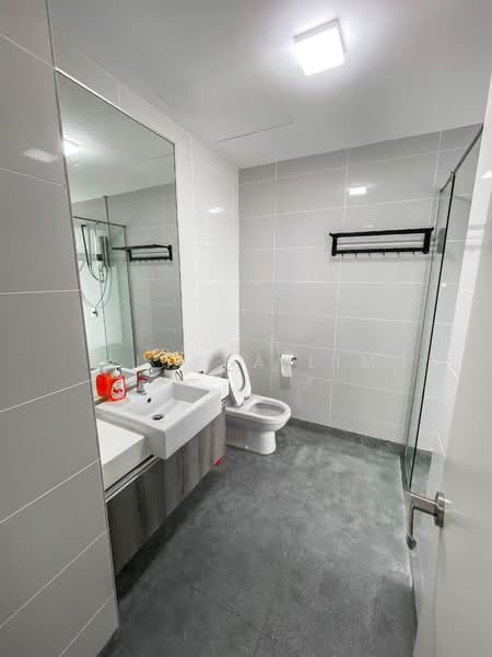 Southkey Mosaic untuk Untuk Disewa - RM 3,300 /bulan, Mac 2026 - Bathroom - PropertyGuru.com.my