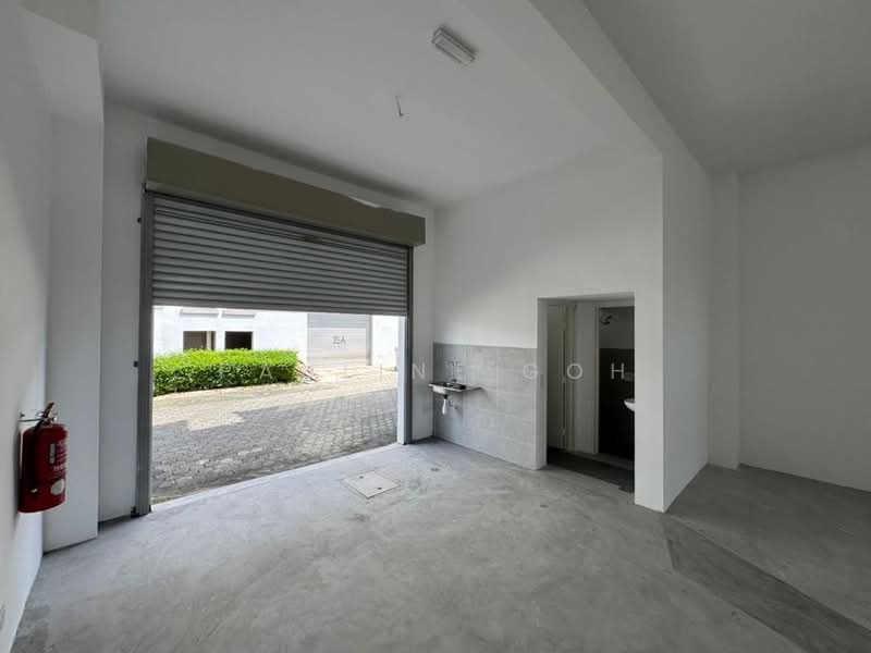 Shop / Office for Sale in Kota Masai (Pasir Gudang) - Pauline Goh - Interior - PropertyGuru.com.my