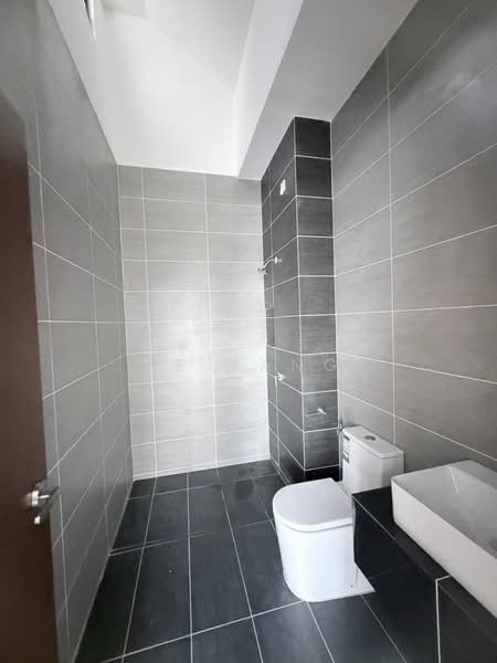 2-storey Terraced House for Sale in Bandar Dato Onn (Tebrau) - Le Yang - Bathroom - PropertyGuru.com.my