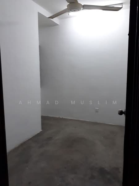 Apartment for Sale at Enggang Apartment - Ahmad Muslim - Interior - PropertyGuru.com.my