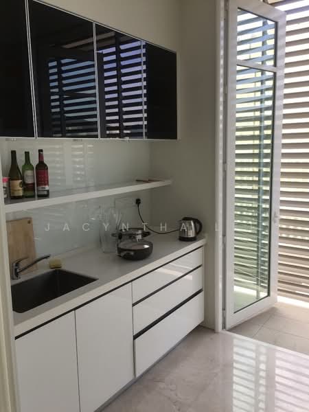 Condominium for Sale at 8 Gurney (The Shore Condominium) - Jacyntha Lee - Kitchen - PropertyGuru.com.my