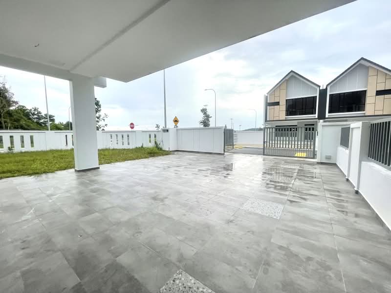 Rumah Teres untuk Dijual di Taman Desa Tebrau (Tebrau) - KT Tan - Exterior - PropertyGuru.com.my